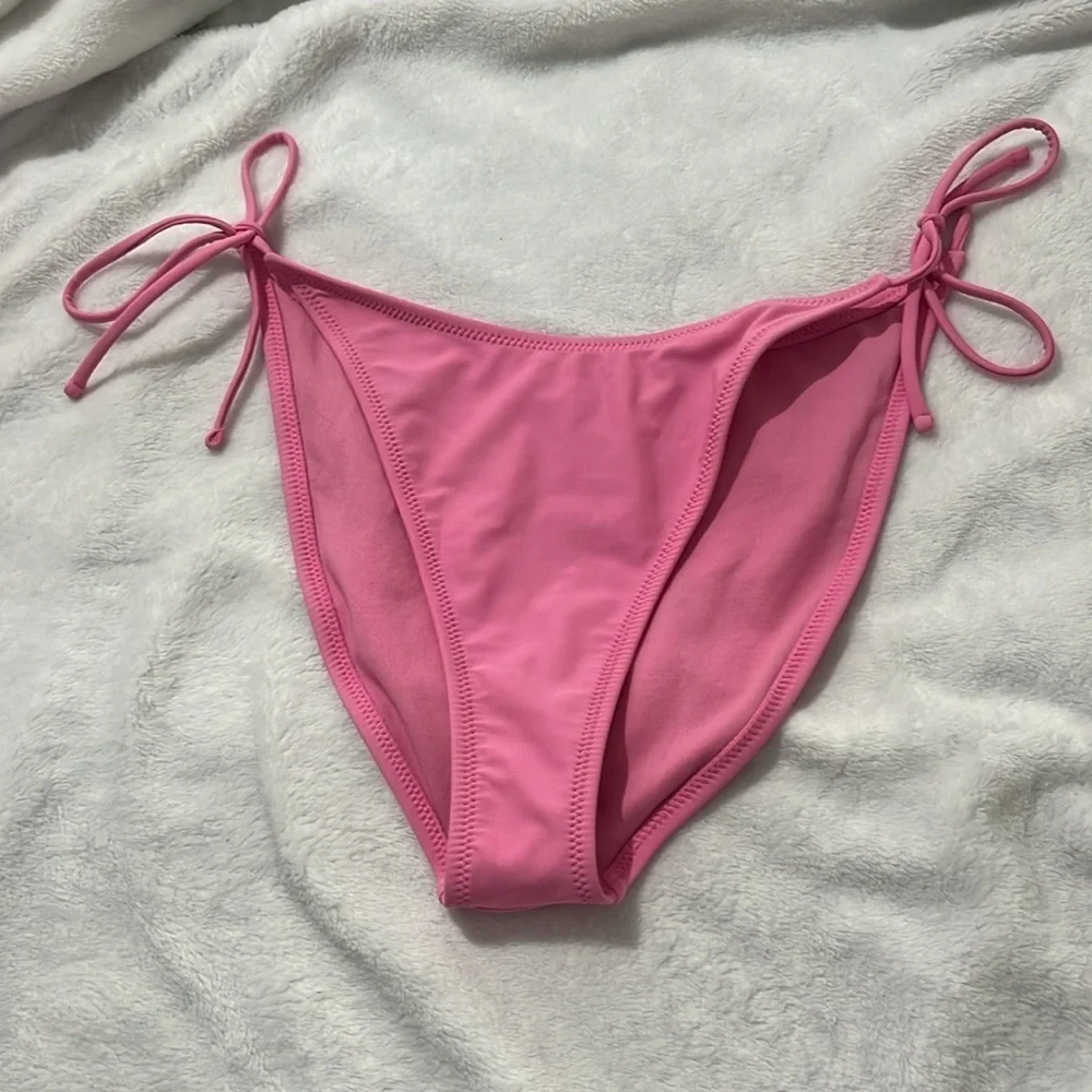 New Wild Fable Women’s Bikini Bottoms Pink String Tie Cheeky Medium NWOT